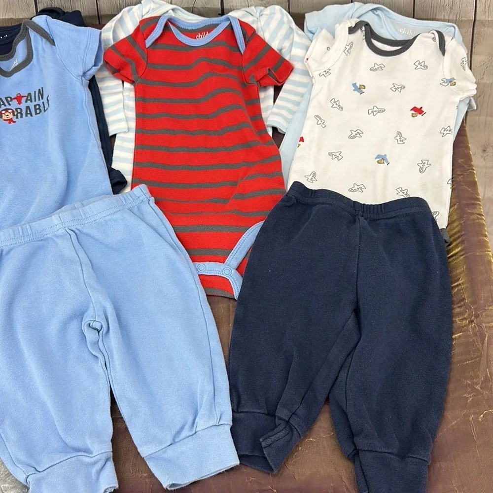 Boys Onesies and pants bundle‎ 12 pieces size 3-6 months